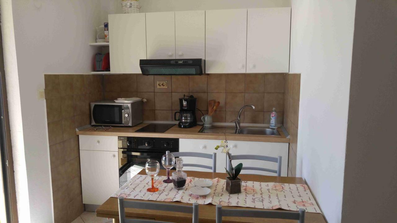 Vera Apartment 1 Rogoznica  Dış mekan fotoğraf