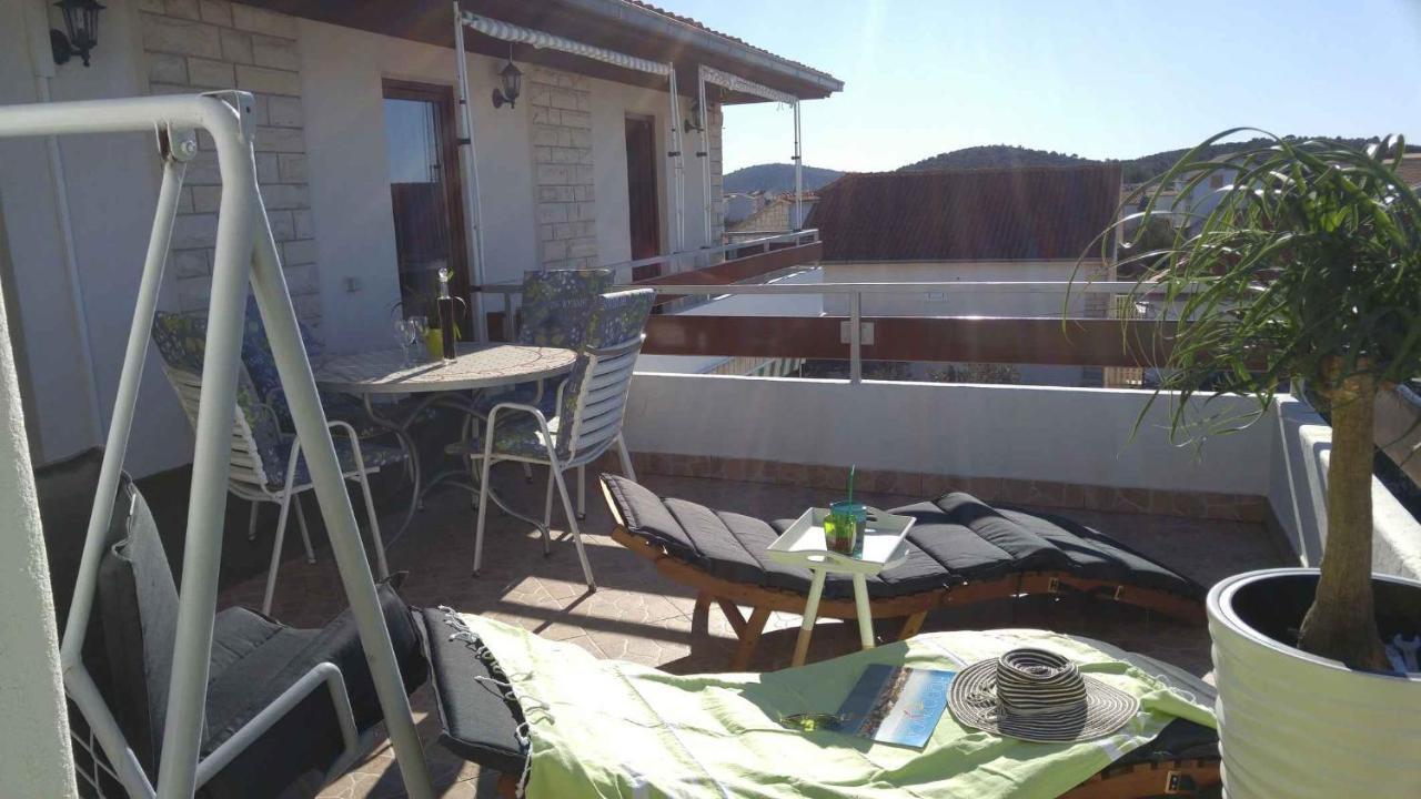 Vera Apartment 1 Rogoznica  Oda fotoğraf