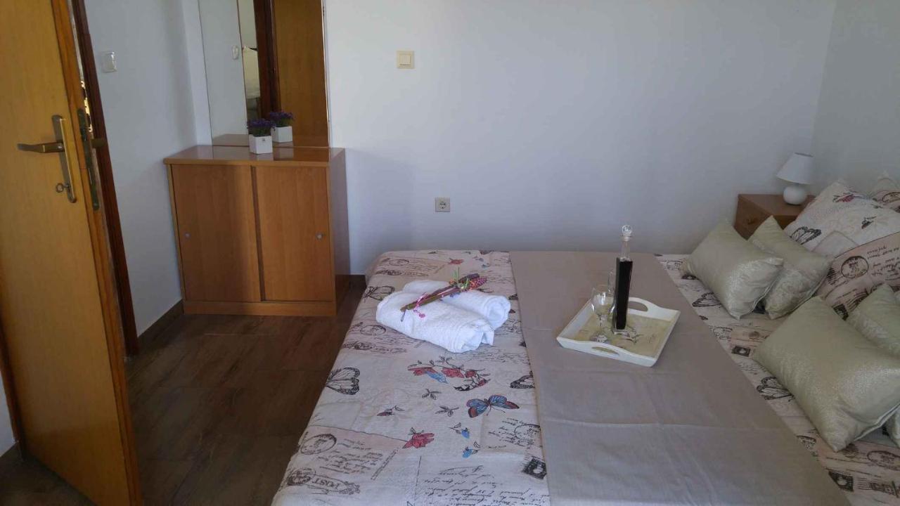 Vera Apartment 1 Rogoznica  Oda fotoğraf