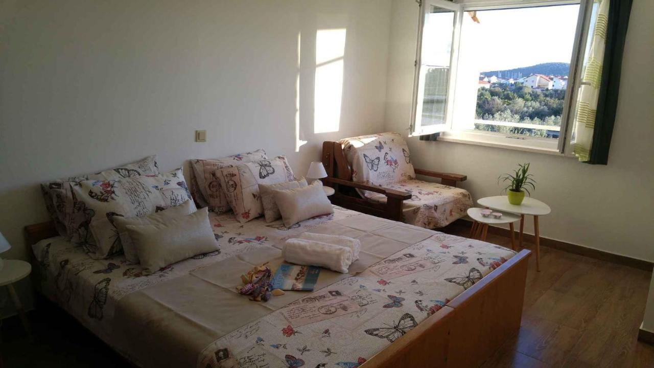 Vera Apartment 1 Rogoznica  Oda fotoğraf