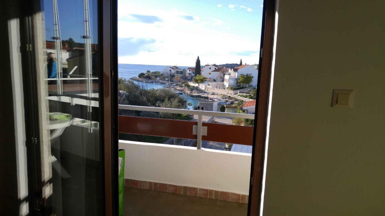 Vera Apartment 1 Rogoznica  Oda fotoğraf